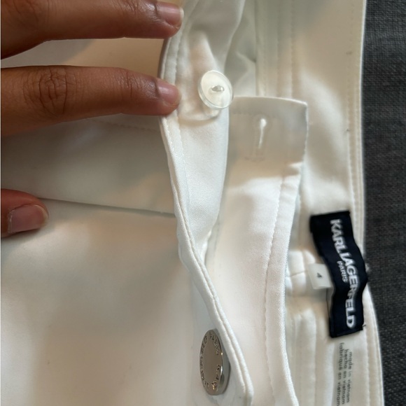 Karl Lagerfield - Picture 3 of 6